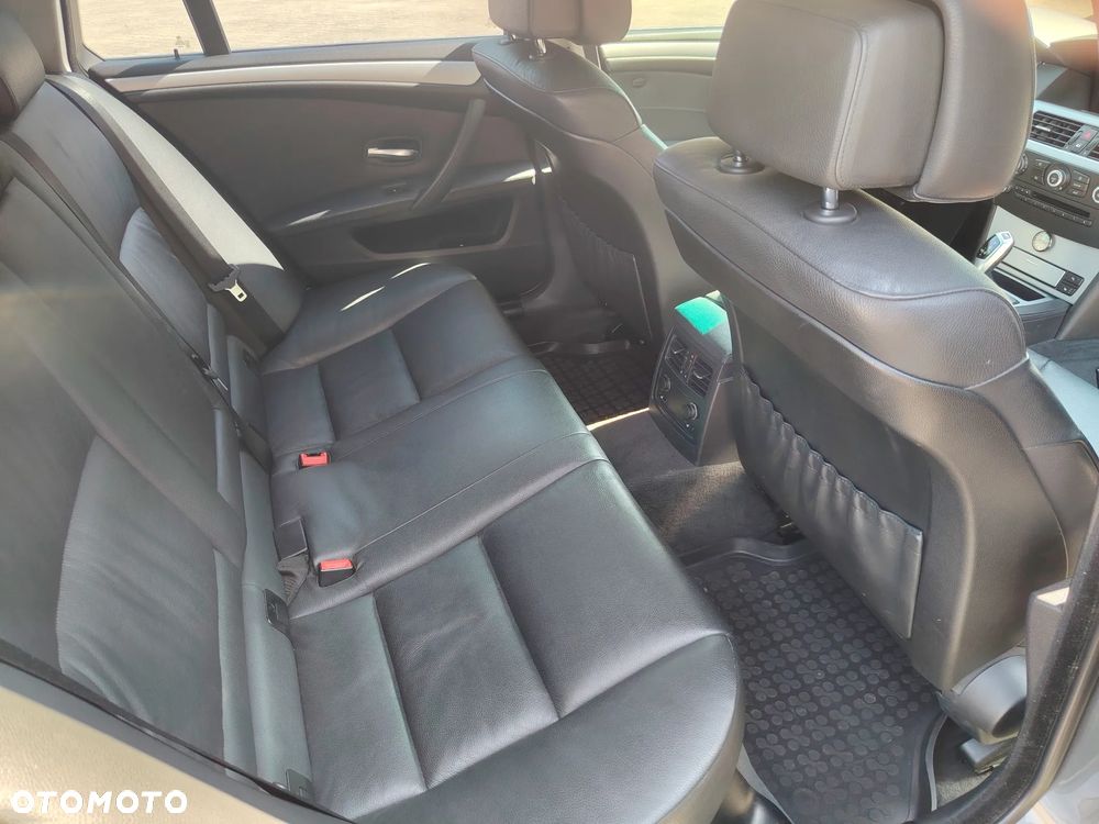 BMW Seria 5 530d - 12