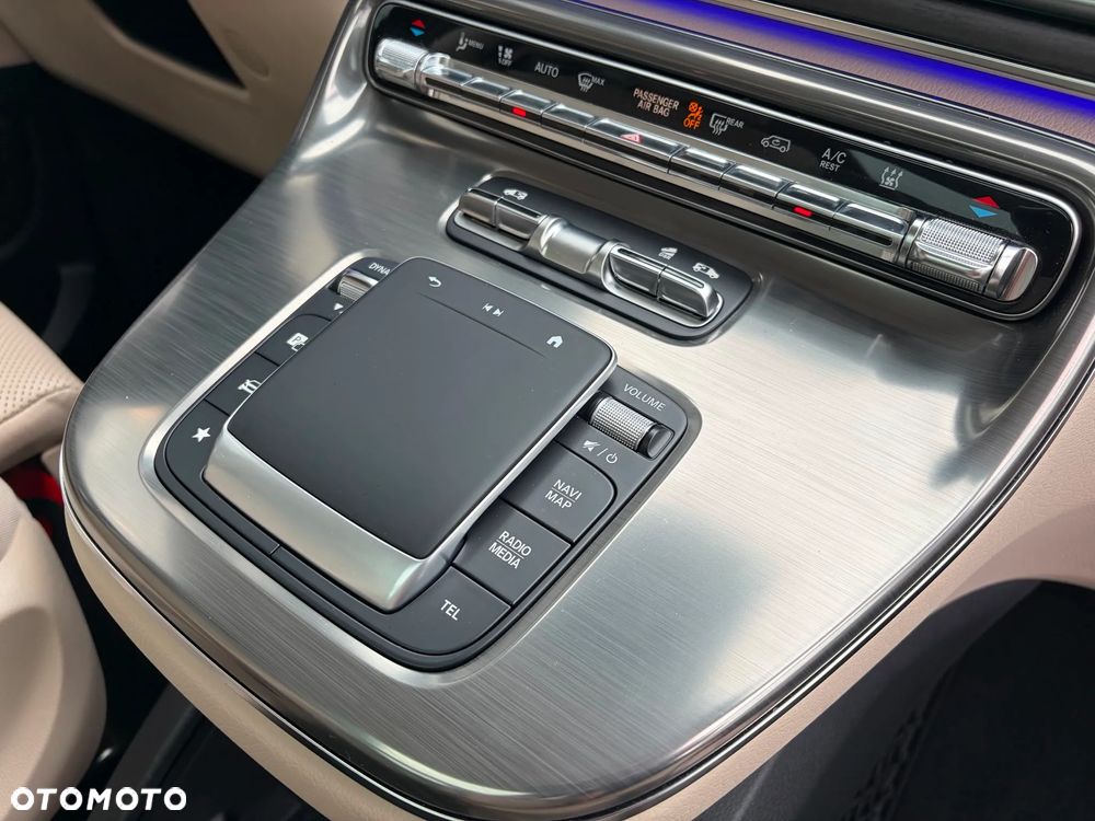 Mercedes-Benz Klasa V 300 d 4-Matic 9G-Tronic Exclusive (d³ugi) - 28