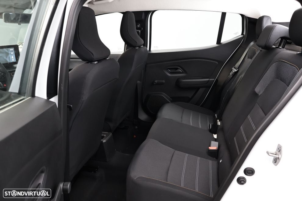 Dacia Sandero - 24