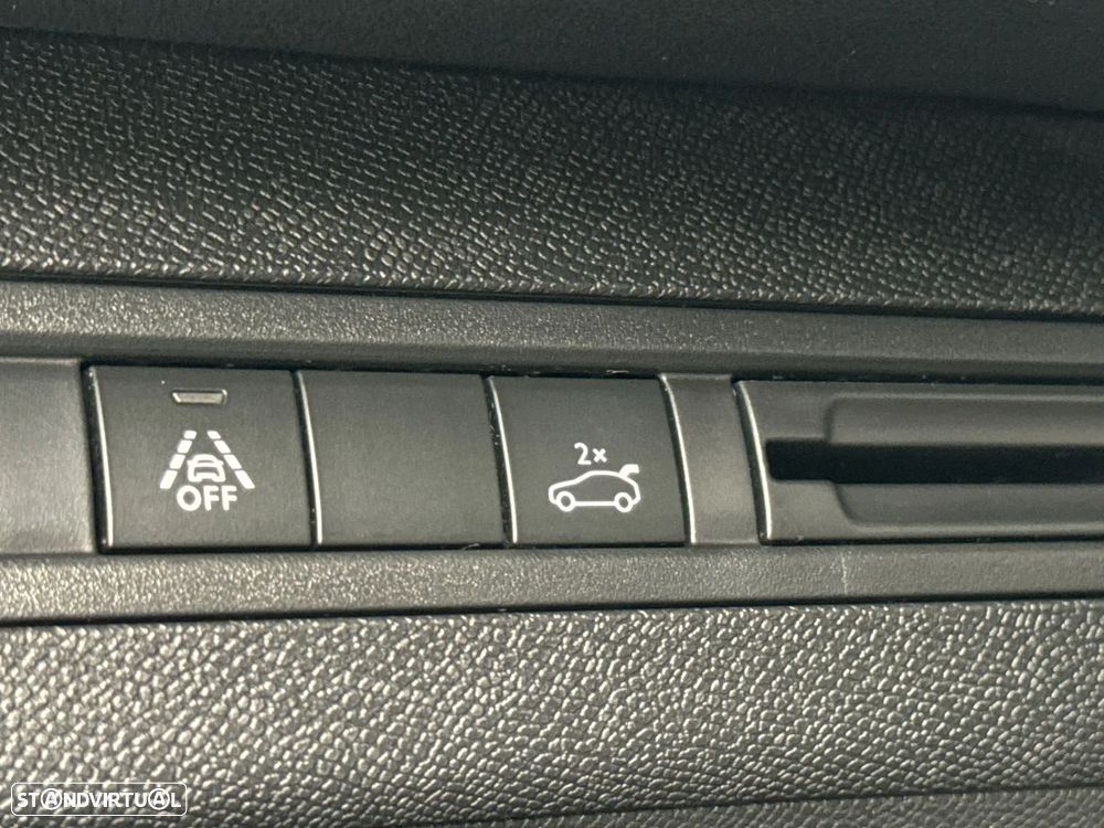 Peugeot 5008 1.5 BlueHDi Allure Pack - 20