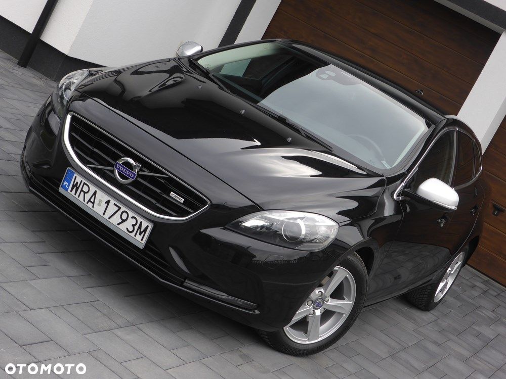 Volvo V40 D2 Momentum - 6