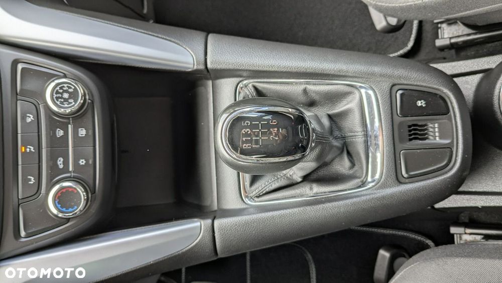 Opel Zafira - 29