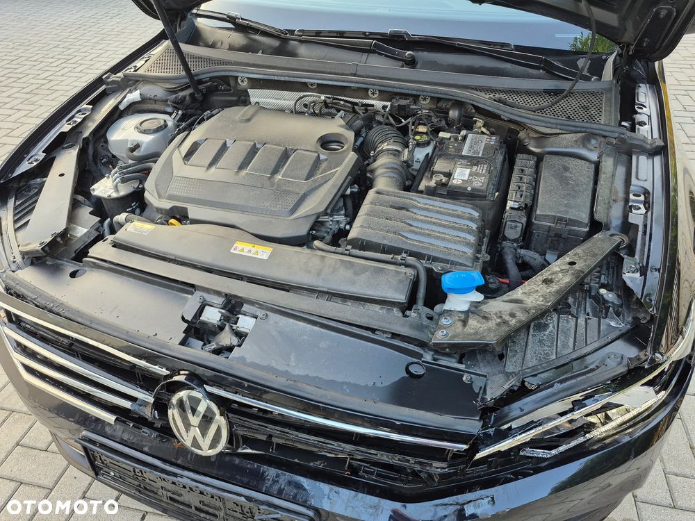 Volkswagen Passat - 28