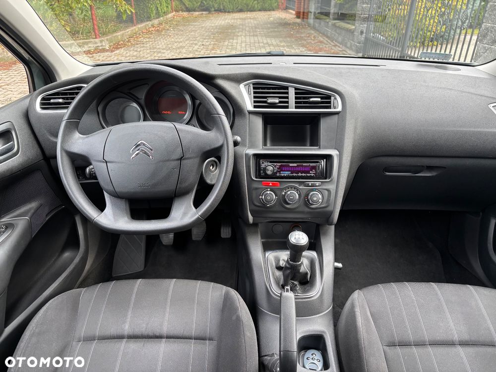 Citroën C4 1.6 VTi Attraction - 6