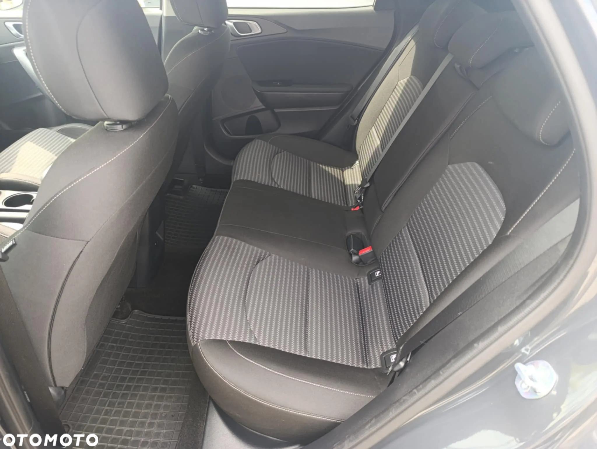 Kia XCeed 1.5 T-GDI M DCT - 9
