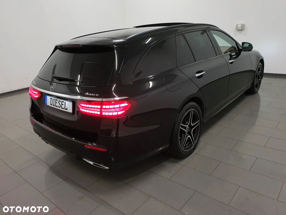 Mercedes-Benz Klasa E 300 de 4Matic 9G-TRONIC AMG Line - 7