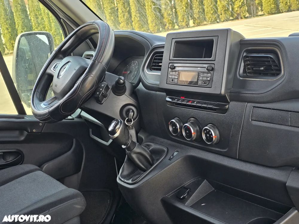 Renault Master - 10