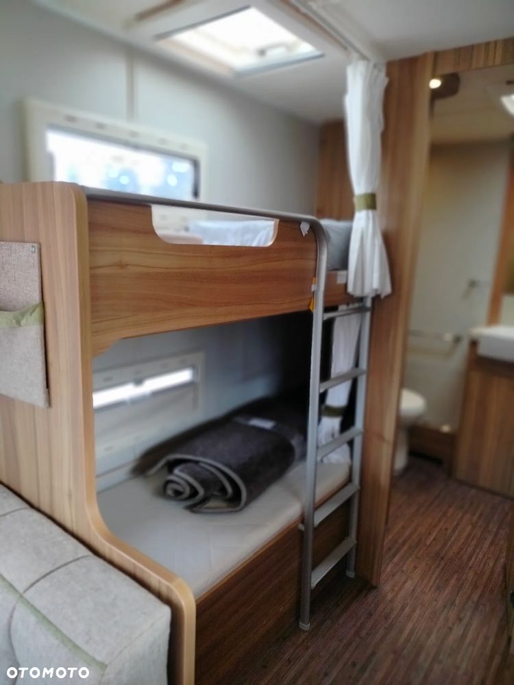 Elddis Crusader - 26