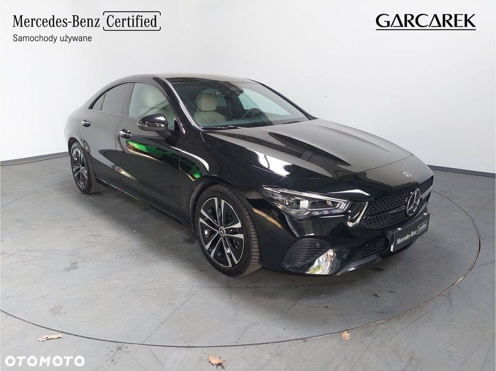 Mercedes-Benz CLA 200 d Progressive 8G-DCT - 3