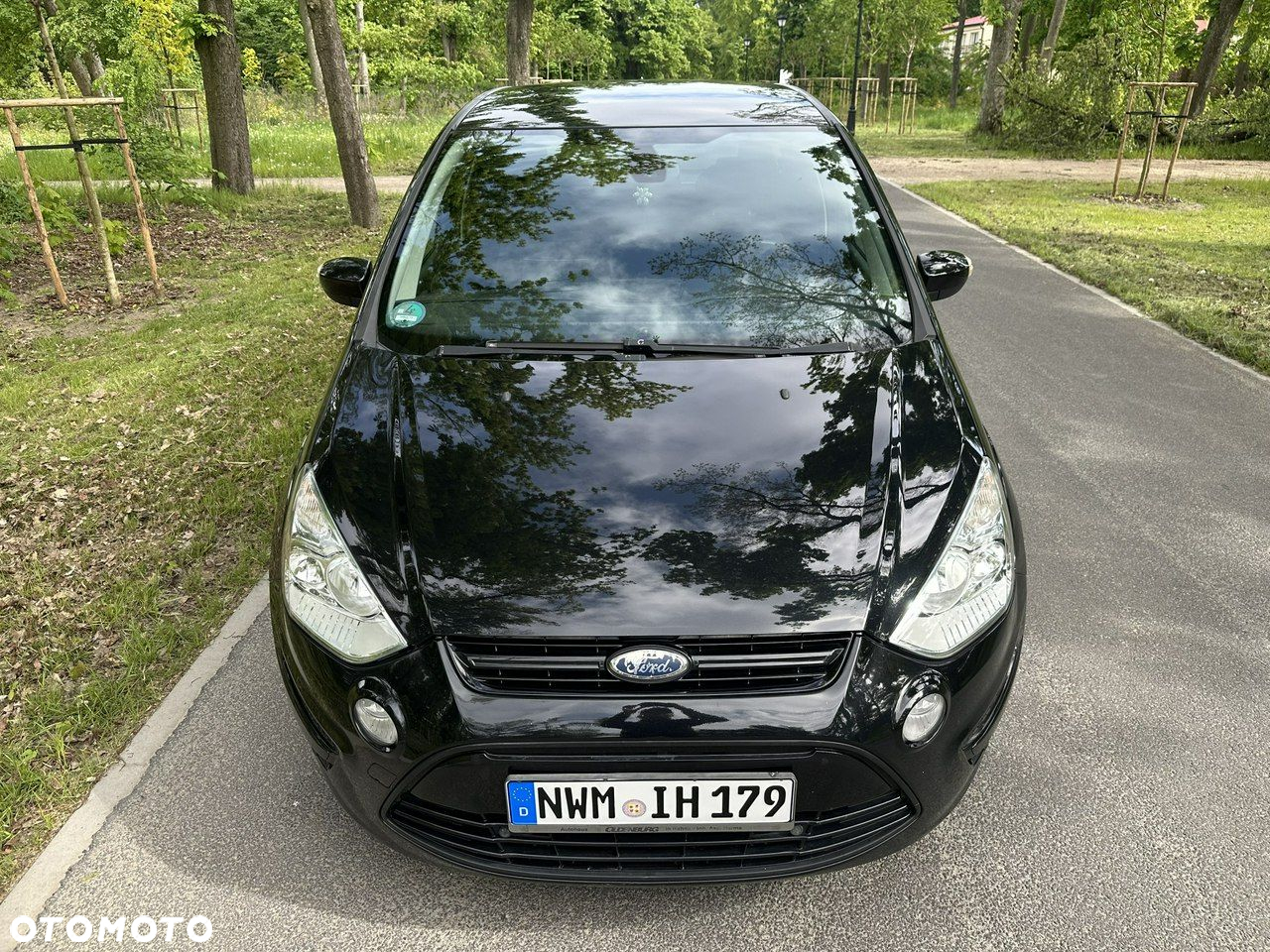 Ford S-Max - 16