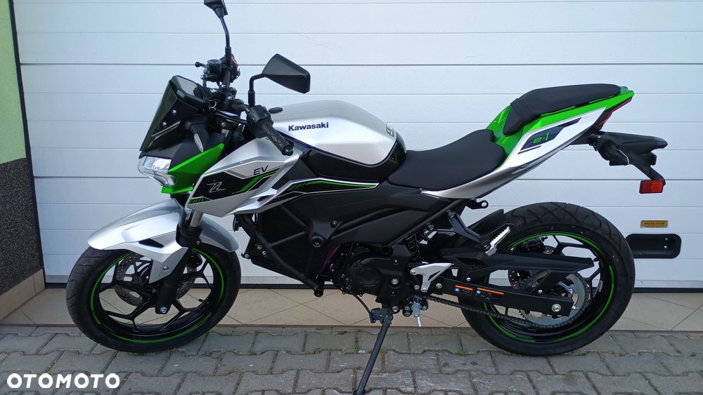 Kawasaki Z - 5