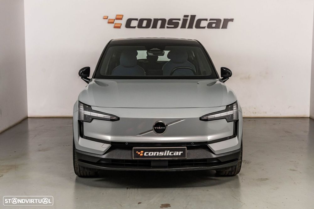 Volvo EX30 69 kWh Single Motor Extended Range Plus - 4