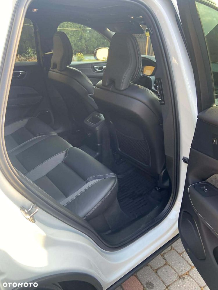 Volvo XC 60 - 21