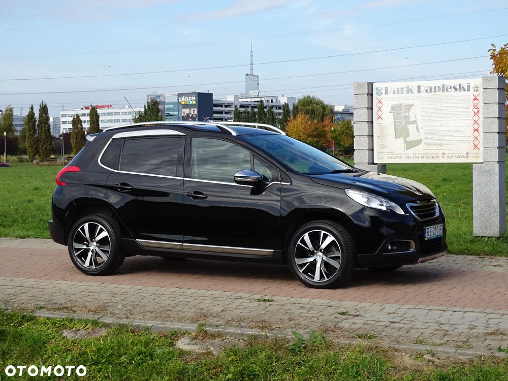 Peugeot 2008 1.6 e-HDi Allure S&S - 4