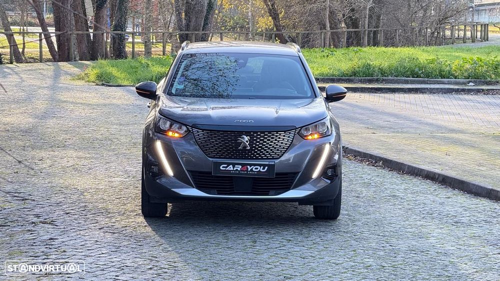 Peugeot 2008 1.2 PureTech Allure - 11