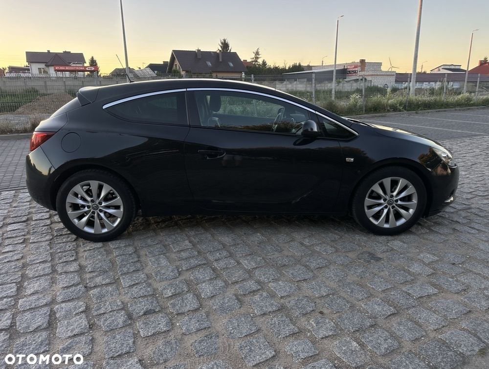 Opel Astra 2.0 CDTI ecoFLEX Start/Stop - 6