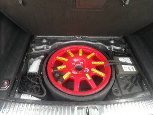 Volkswagen Touareg - 5