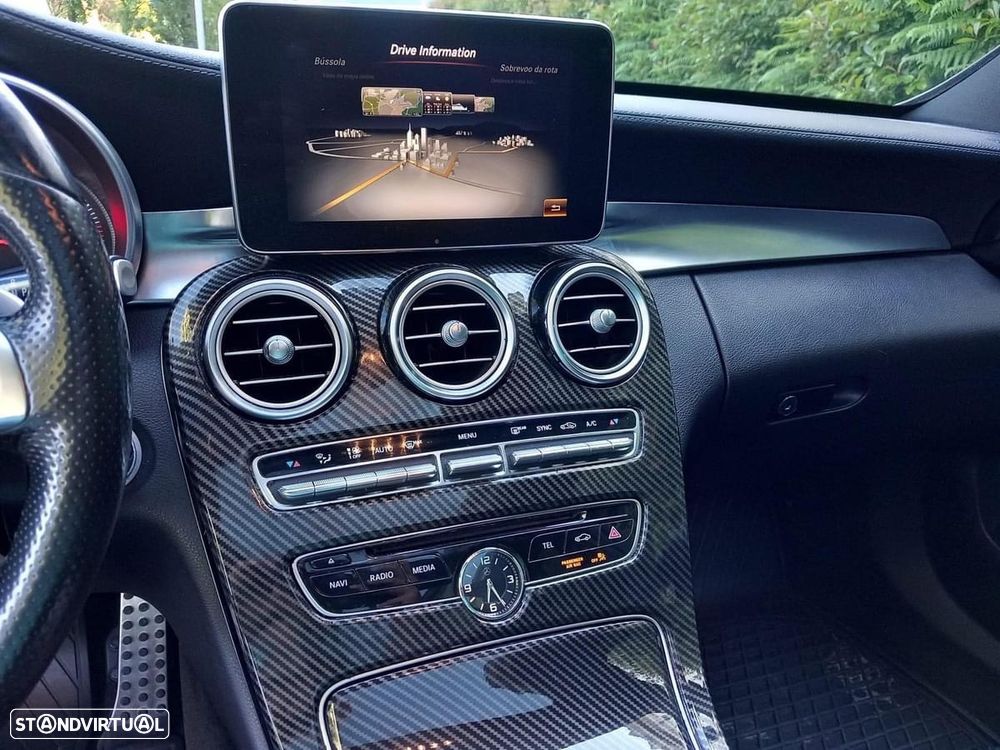 Mercedes-Benz C 300 BlueTEC Hybrid AMG Line - 22