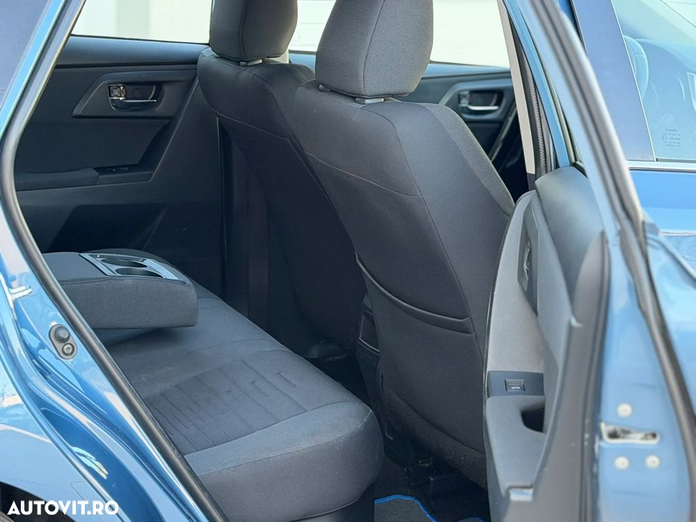 Toyota Auris - 40