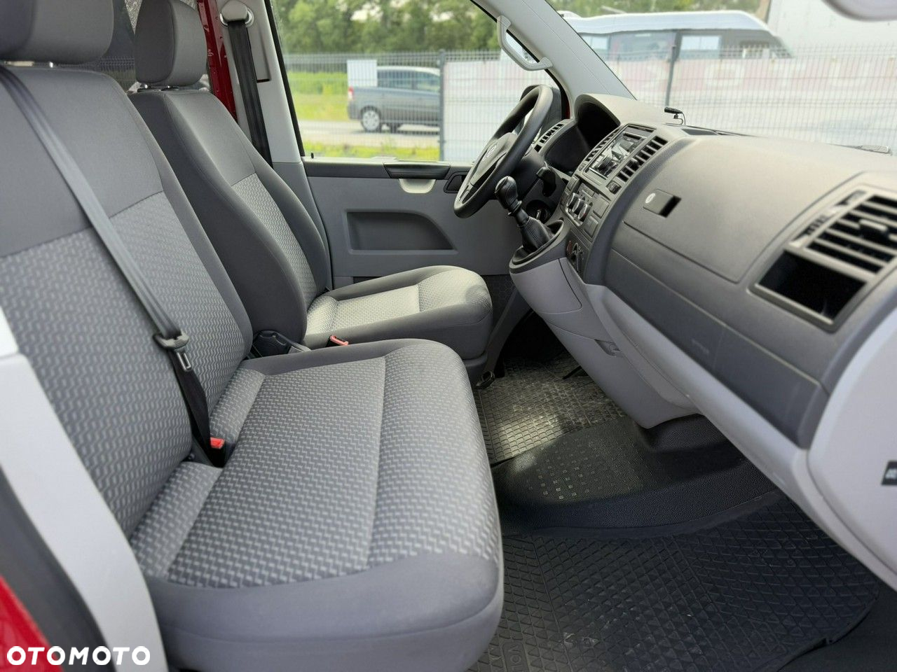 Volkswagen Transporter T5 TDI L2 - 22
