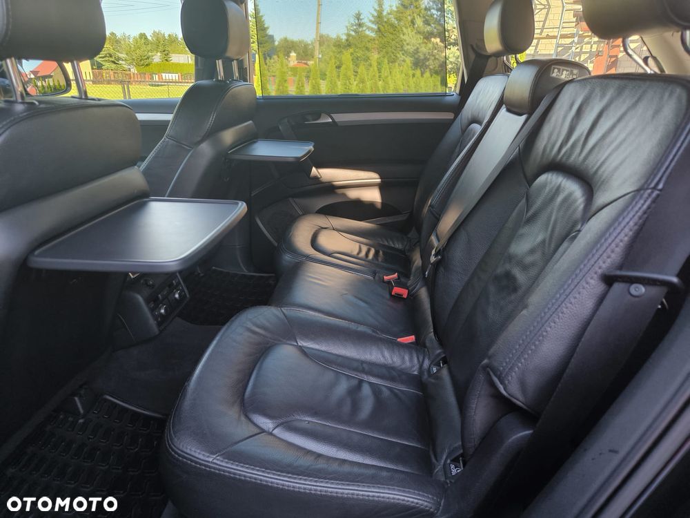 Audi Q7 - 9