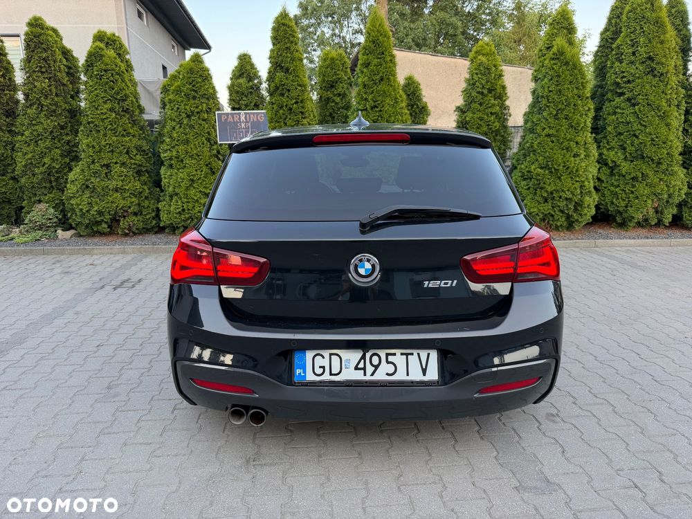 BMW Seria 1 120i M Sport - 16