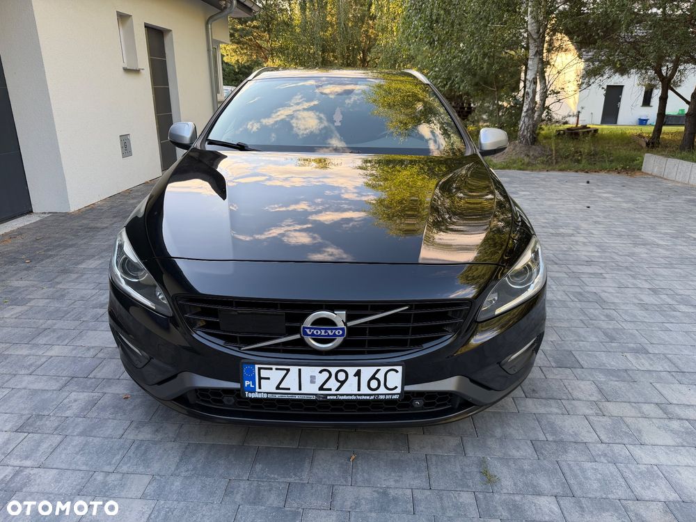 Volvo V60 T6 Drive-E R-Design Summum - 3