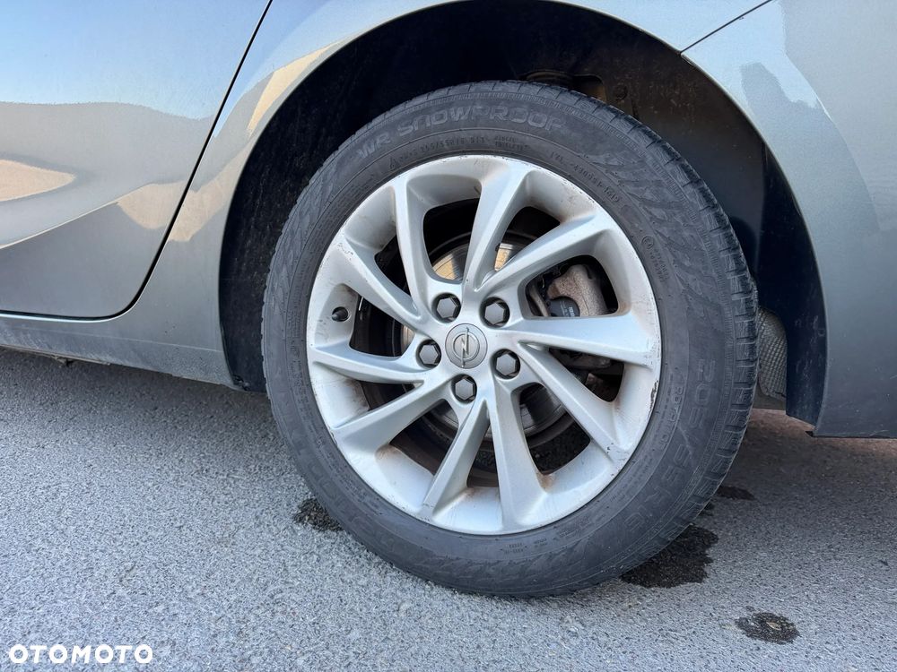 Opel Astra 1.2 T Elegance S&S - 37