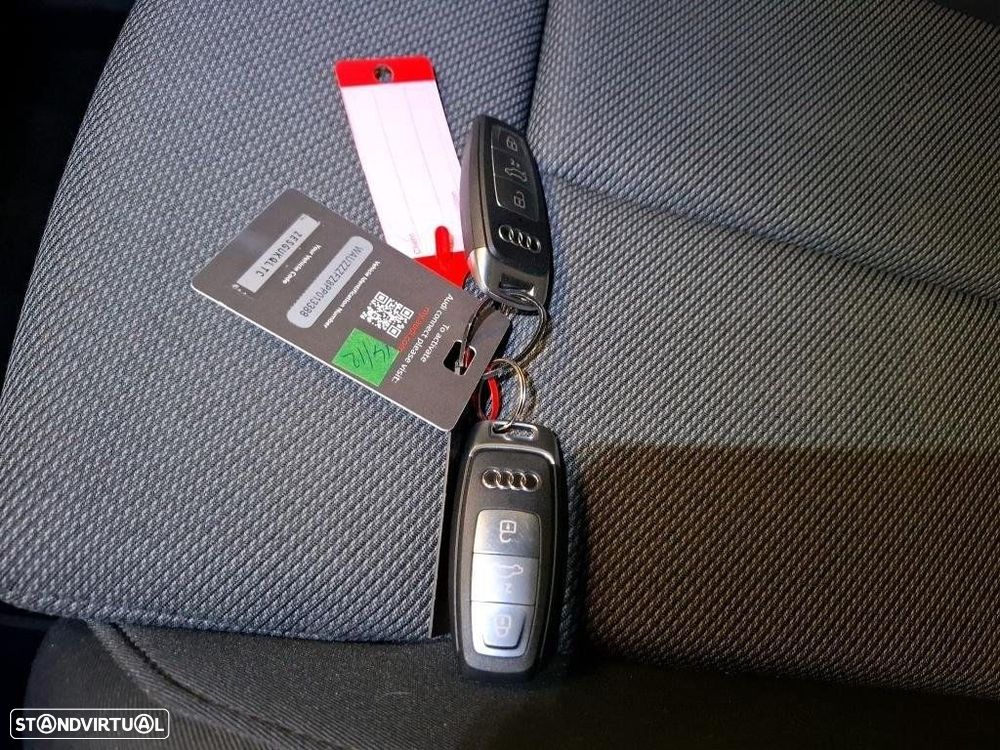 Audi Q4 e-tron 40 63 kWh SE Business - 10