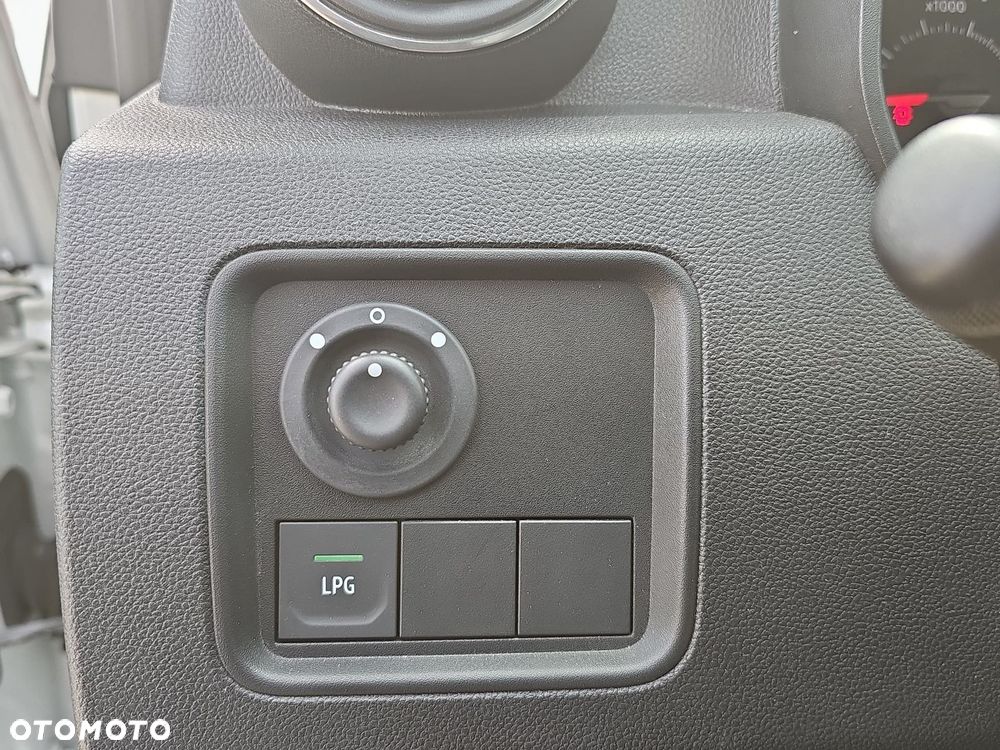Dacia Duster - 11