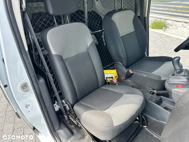 Renault KANGOO - 16