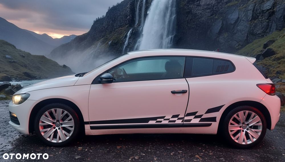 Volkswagen Scirocco 2.0 TDI - 3