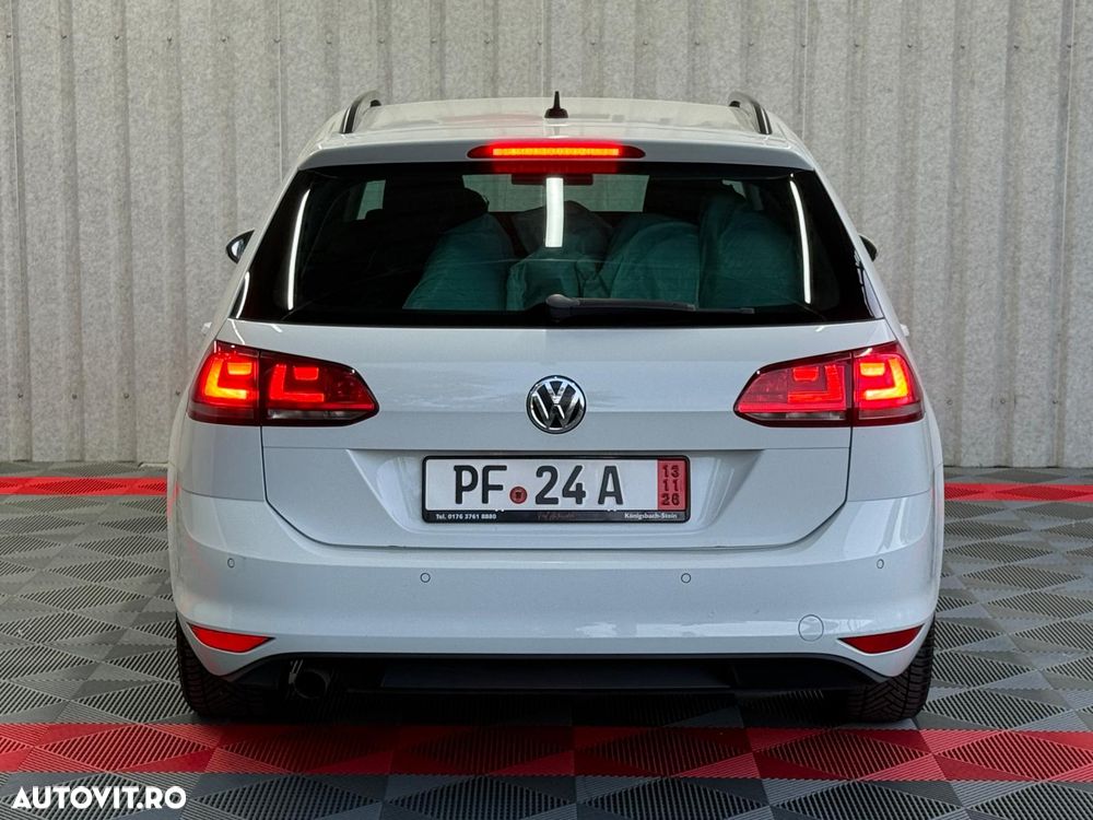 Volkswagen Golf - 14