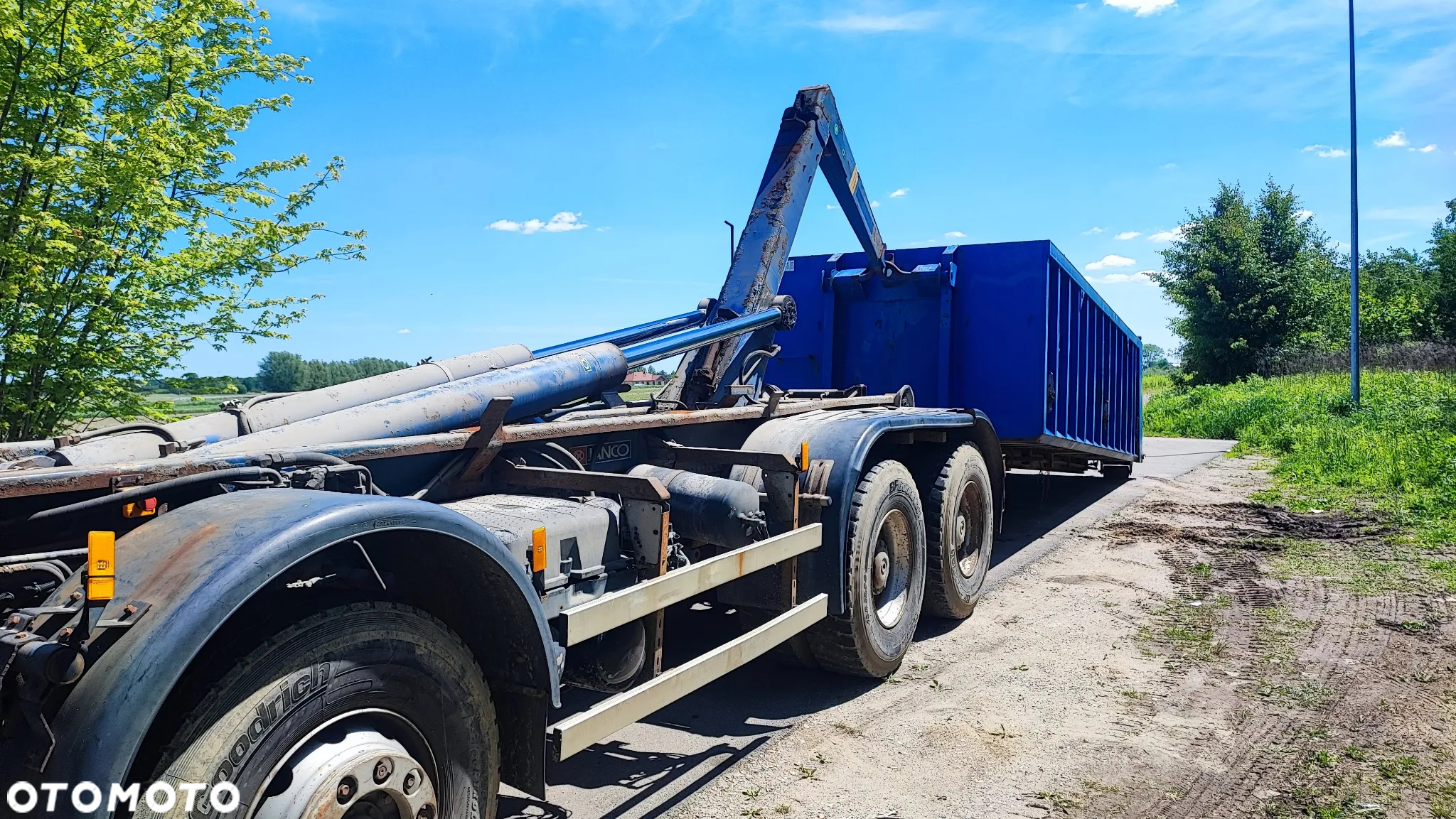 Mercedes-Benz Actros - 7