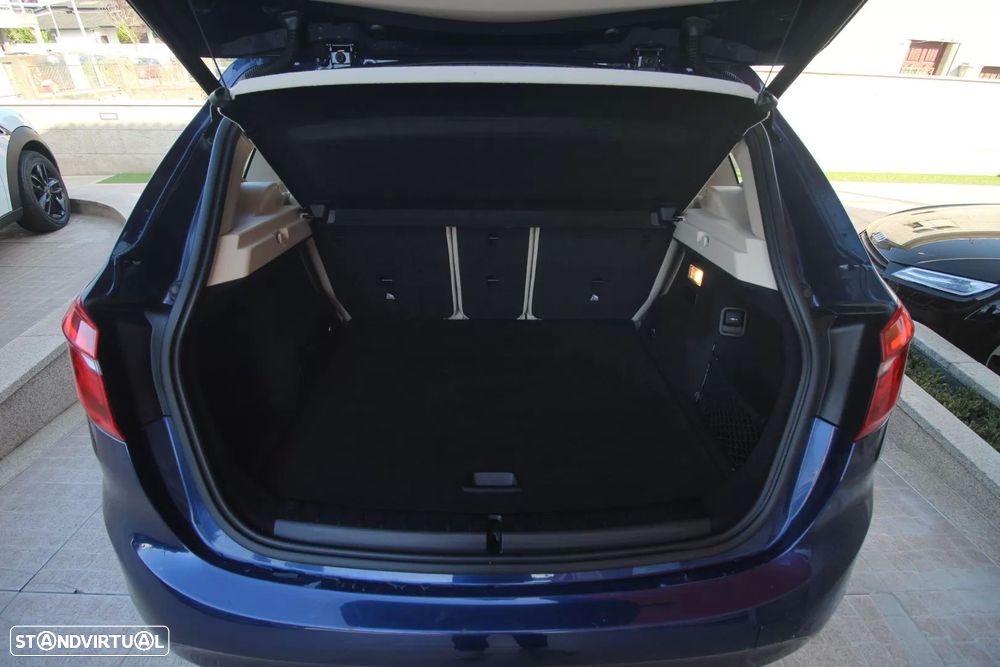 BMW 225xe Active Tourer Line Luxury - 34