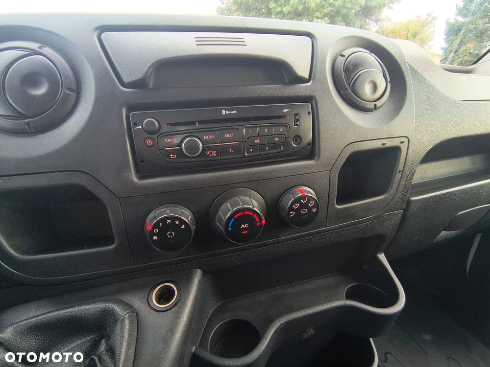 Renault Master - 17
