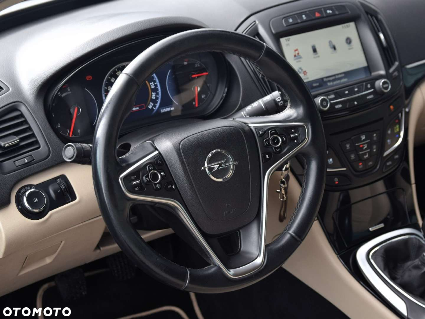 Opel Insignia - 20