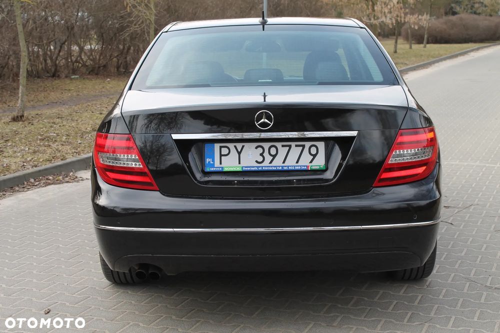 Mercedes-Benz Klasa C - 19