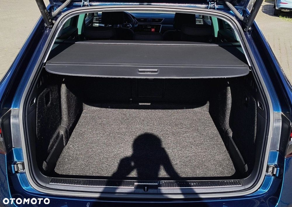 Skoda Superb 2.0 TSI Style DSG - 26