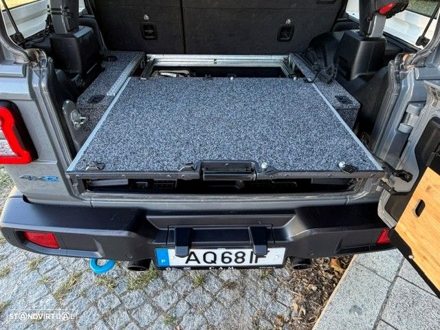 Jeep Wrangler - 7