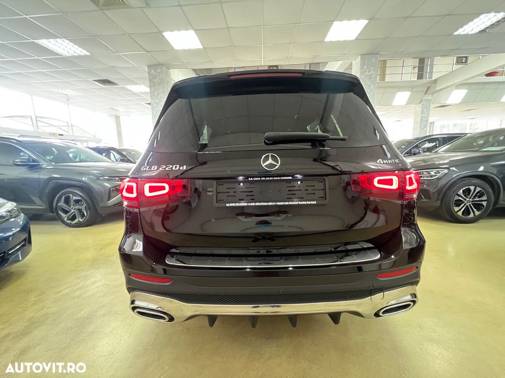 Mercedes-Benz GLB 220 d 4Matic 8G-DCT AMG Line - 12