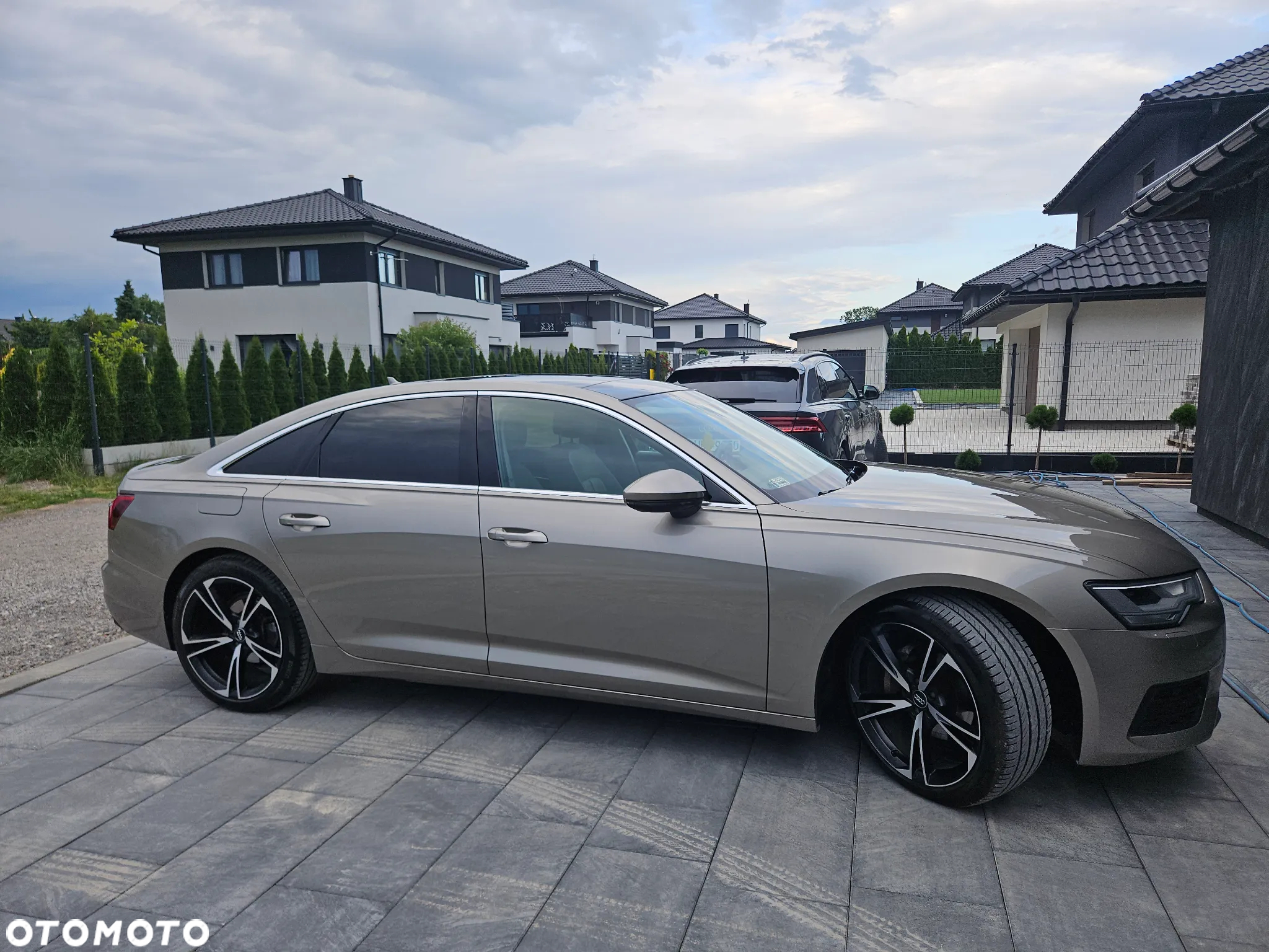 Audi A6 2.0 TDI ultra S tronic - 2