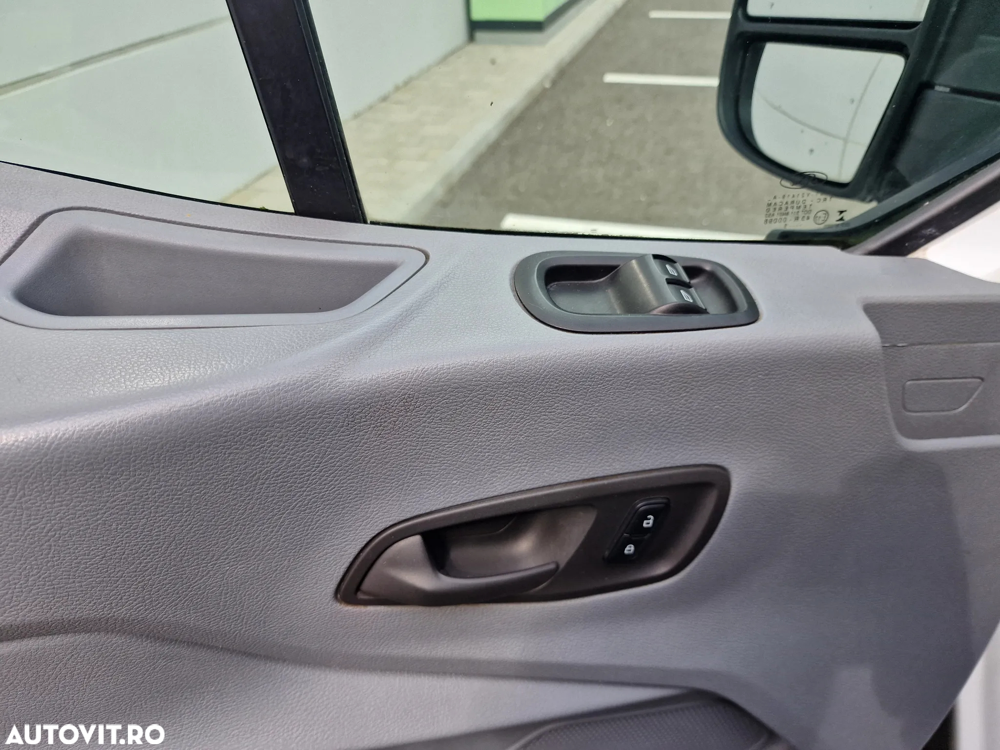 Ford Transit - 17