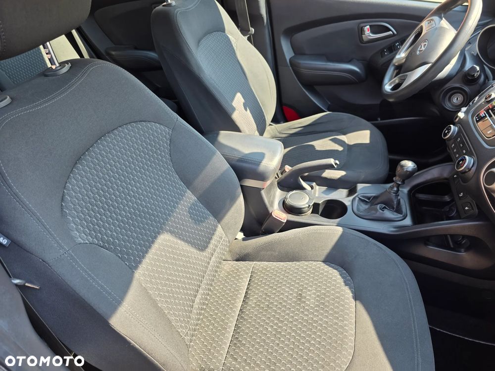 Hyundai ix35 1.6 2WD Style - 19