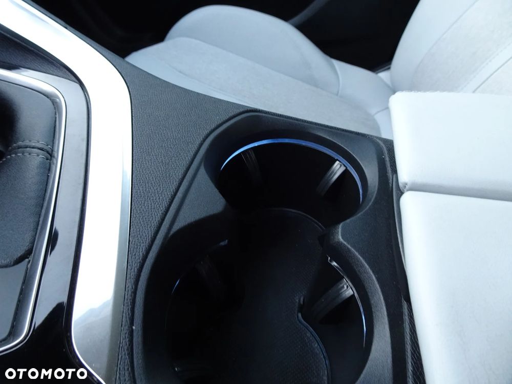 Peugeot 3008 1.5 BlueHDi Allure S&S - 38