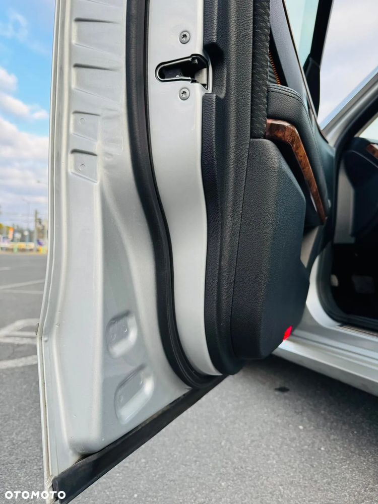 Mercedes-Benz Klasa E 200 CDI DPF BlueEFFICIENCY 7G-TRONIC Elegance - 9