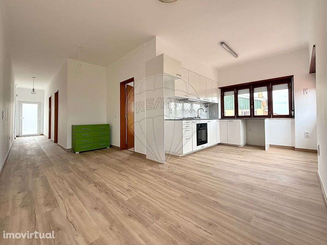 Apartamento T2 para arrendamento - Grande imagem: 4/14