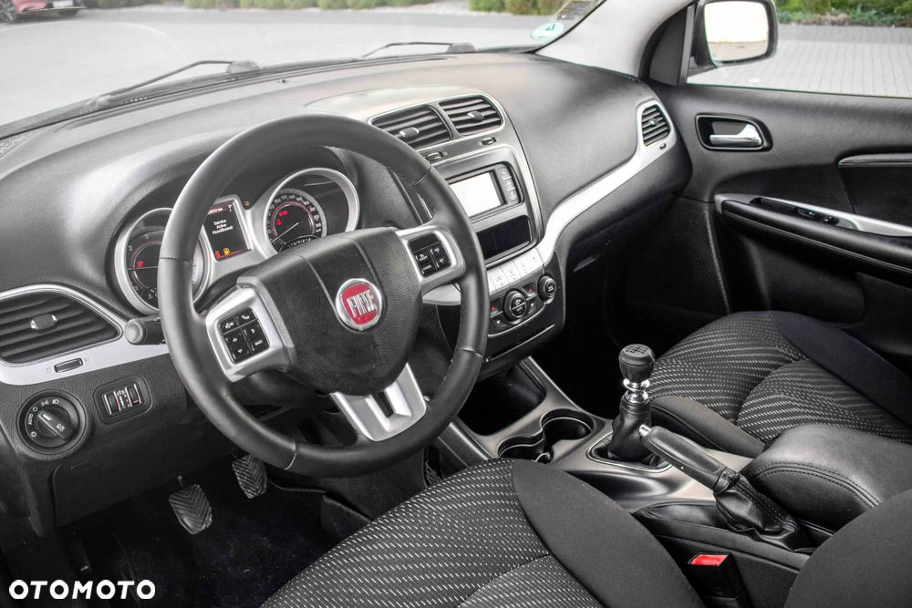 Fiat Freemont 2.0 Multijet Lounge - 13