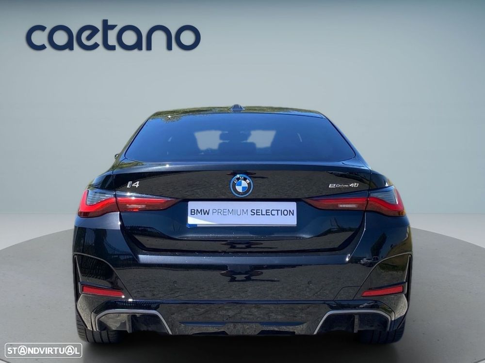 BMW i4 eDrive40 Pack Desportivo M - 21