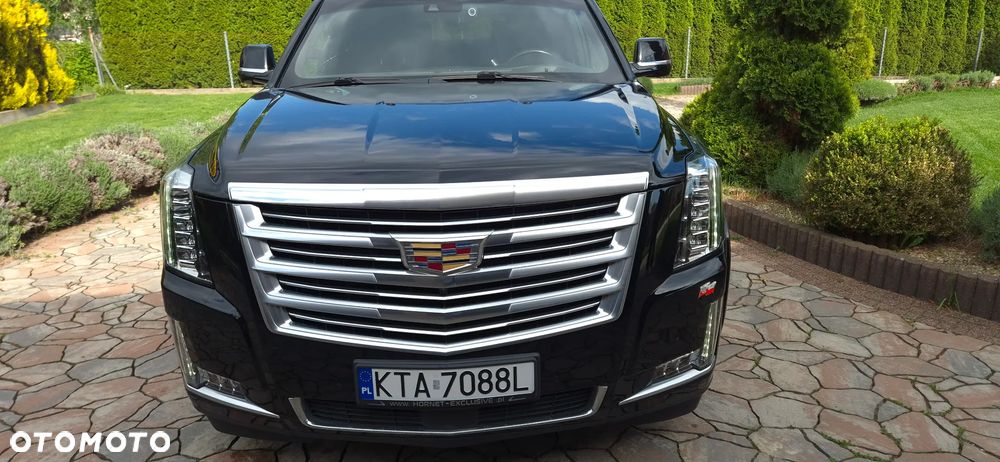 Cadillac Escalade 6.2 V8 AWD AT Platinum - 4